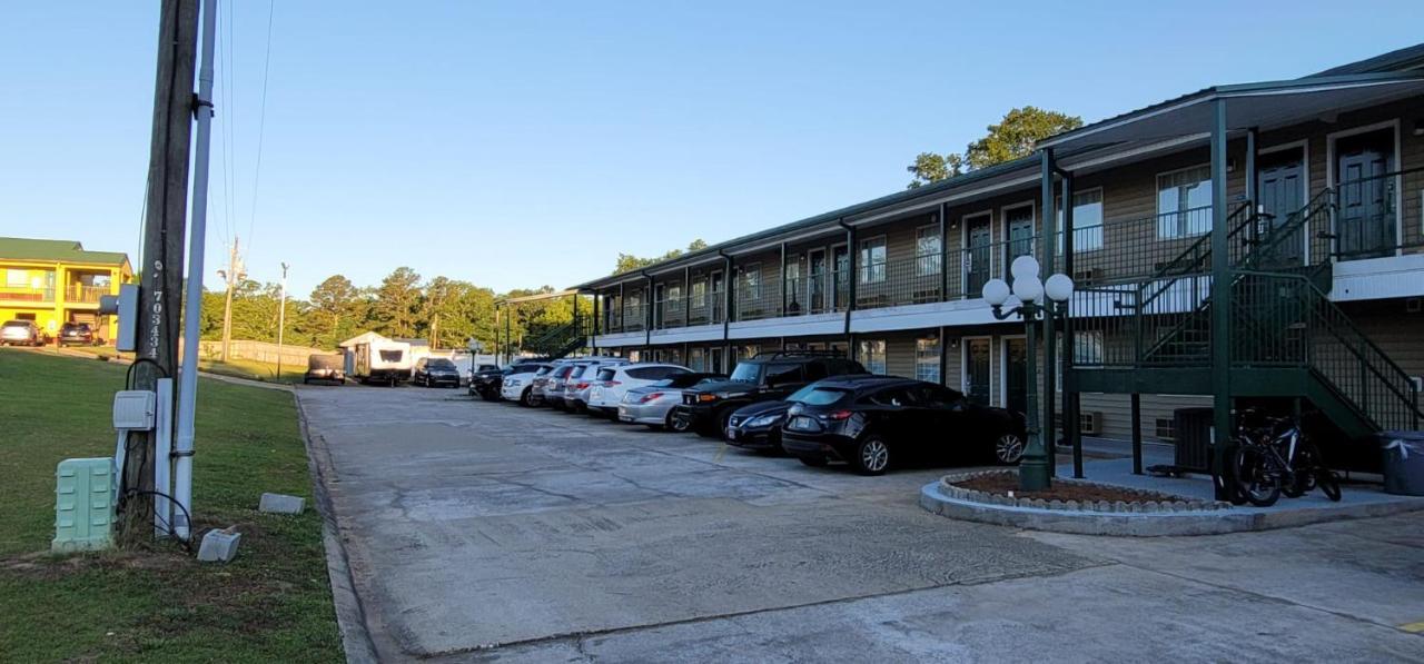 Garden Inn And Suites Near Callaway Gardens Pine Mountain Esterno foto