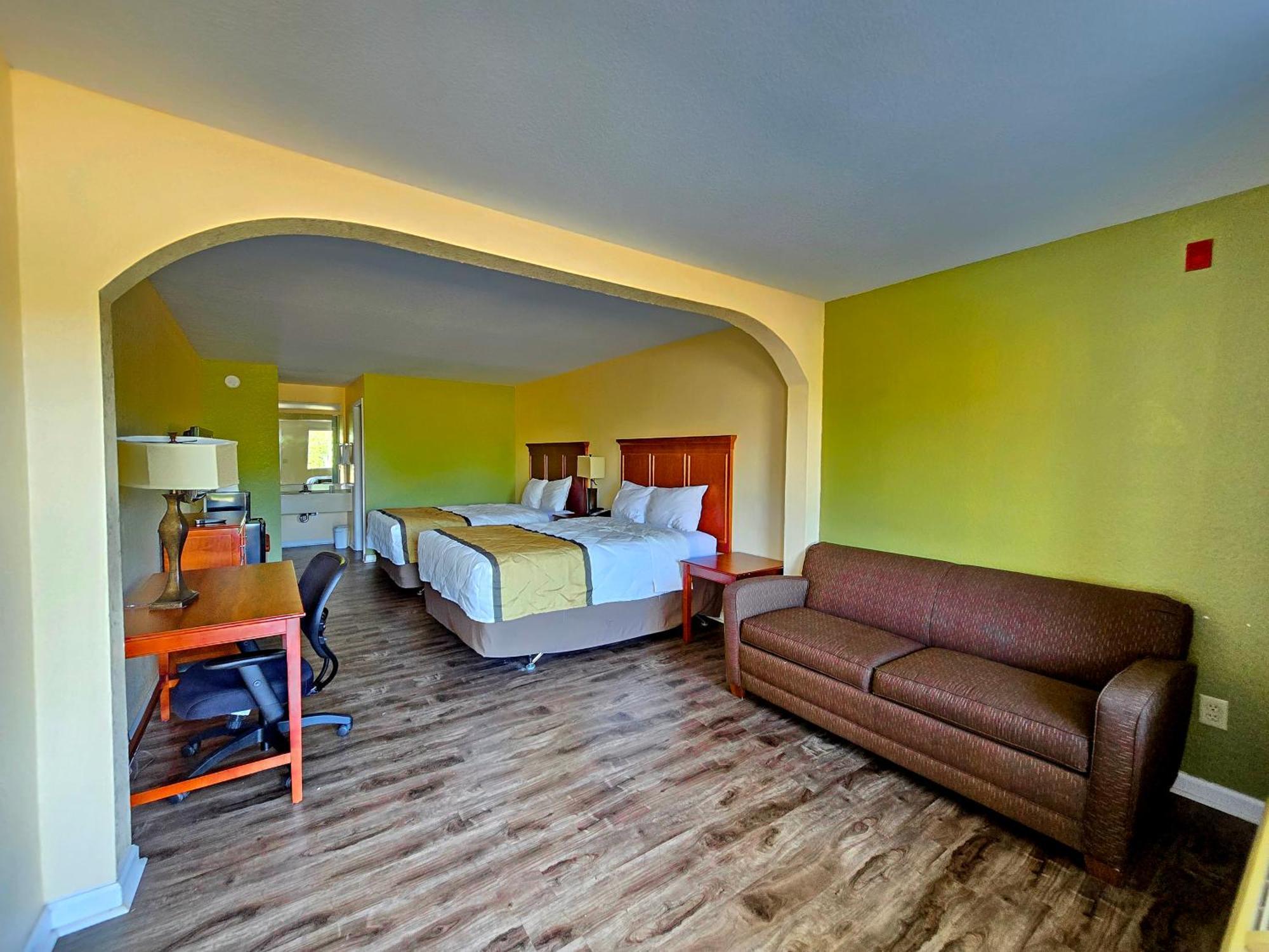 Garden Inn And Suites Near Callaway Gardens Pine Mountain Esterno foto