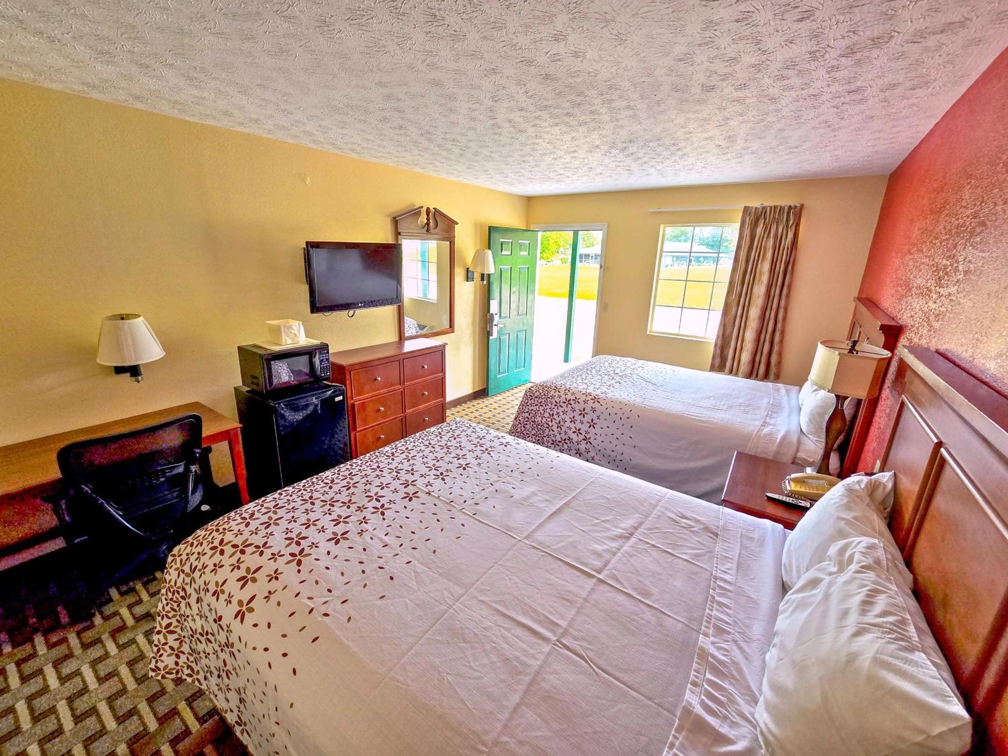 Garden Inn And Suites Near Callaway Gardens Pine Mountain Esterno foto