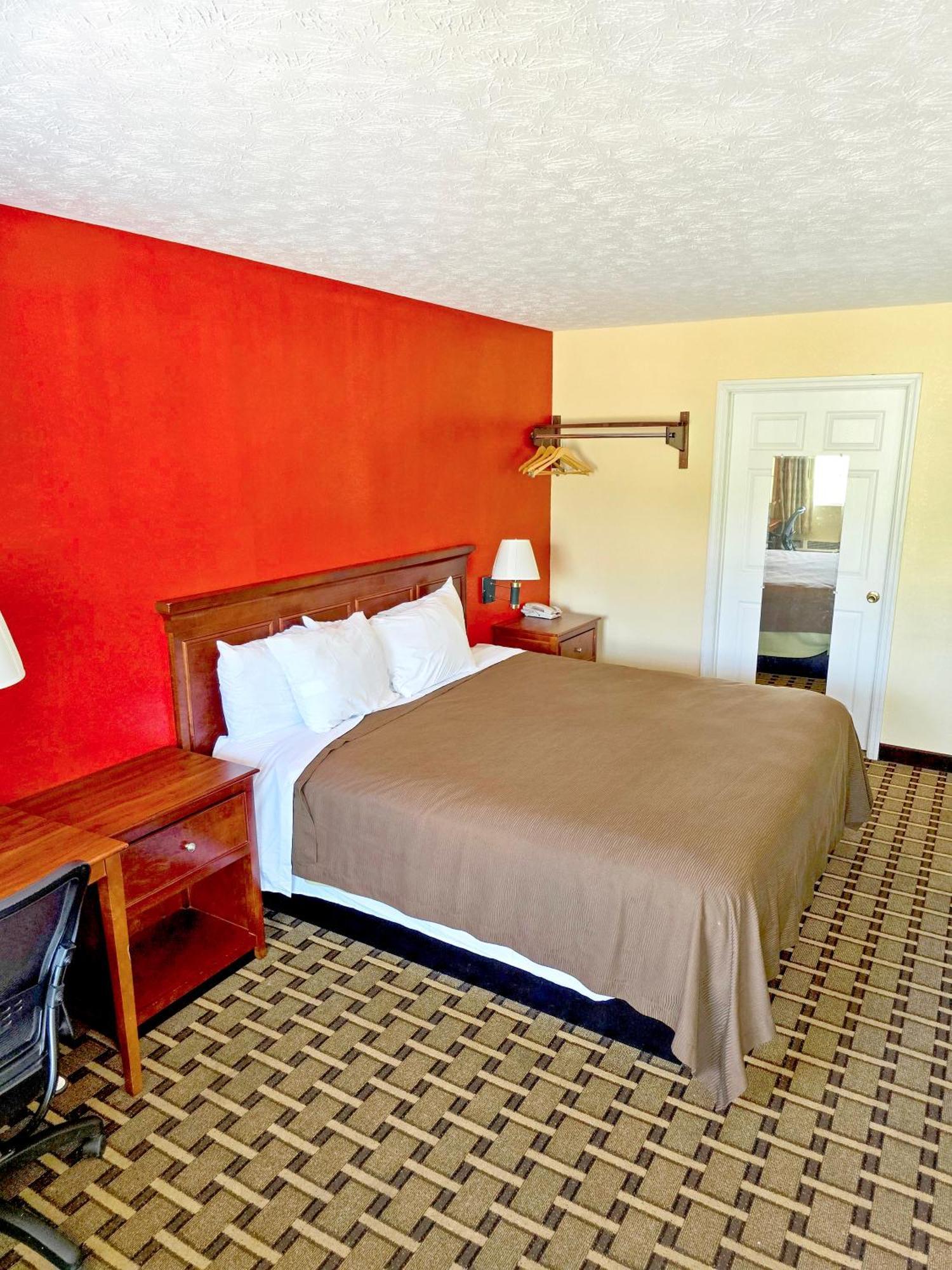 Garden Inn And Suites Near Callaway Gardens Pine Mountain Esterno foto